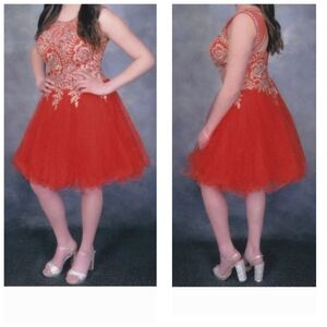 Fiesta Fashion Fit & Flare Short Prom Dress Size M Corset Back Red w Gold Accent